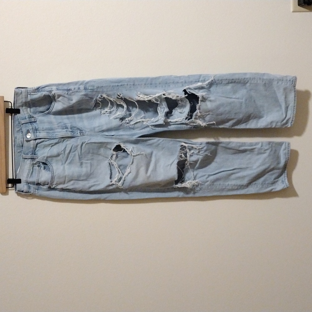 American Eagle Baggy Jean